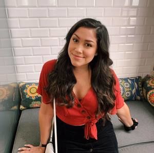 Meet your Posher, Nicole